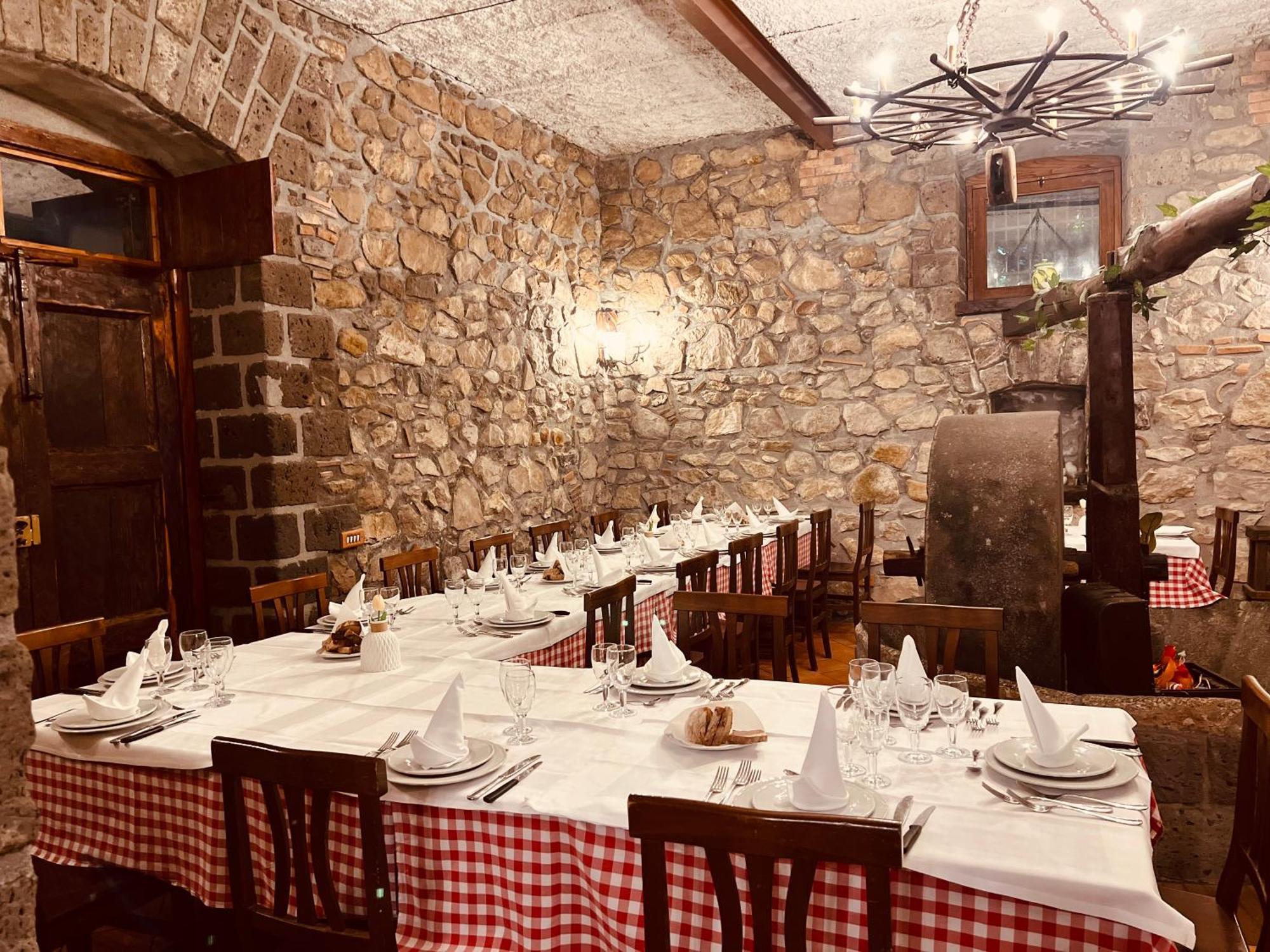 Вилла Agriturismo Le Grottelle Сант-Агата-суи-Дуэ-Гольфи Экстерьер фото